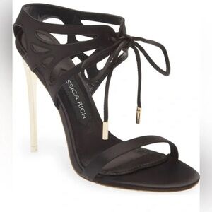 Jessica Rich size 37